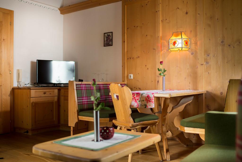 Alfonsstueberl - Ferienwohnungen & Restaurant 英维格拉顿 外观 照片