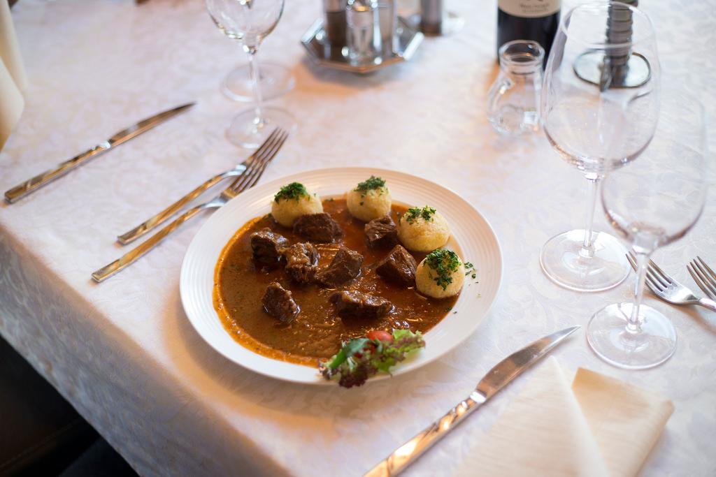 Alfonsstueberl - Ferienwohnungen & Restaurant 英维格拉顿 外观 照片
